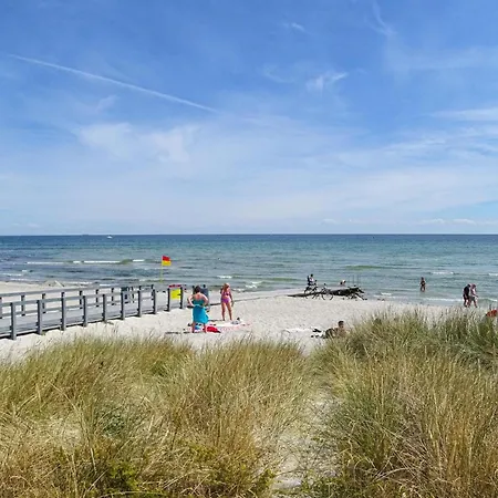 Three-bedroom In Сasa de vacaciones Grenå