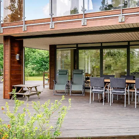 Semesterbostad Three-bedroom In *