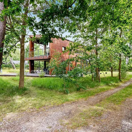 Three-bedroom In Semesterbostad Grenå