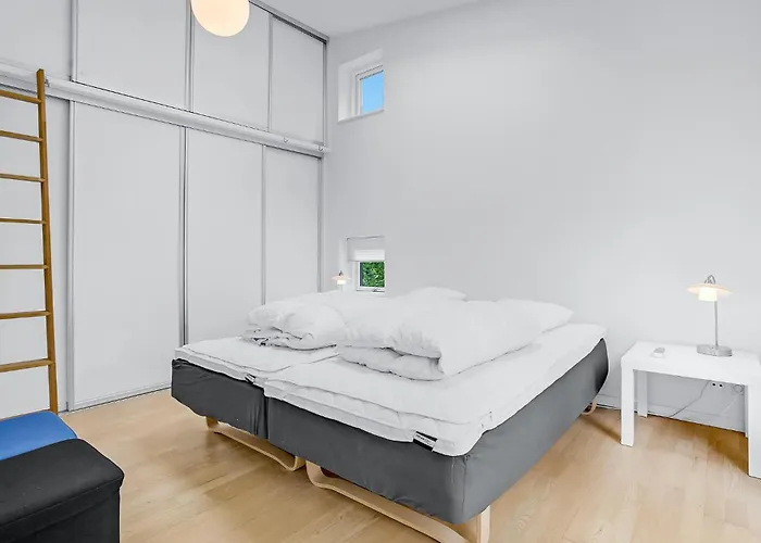 Three-bedroom In Semesterbostad *